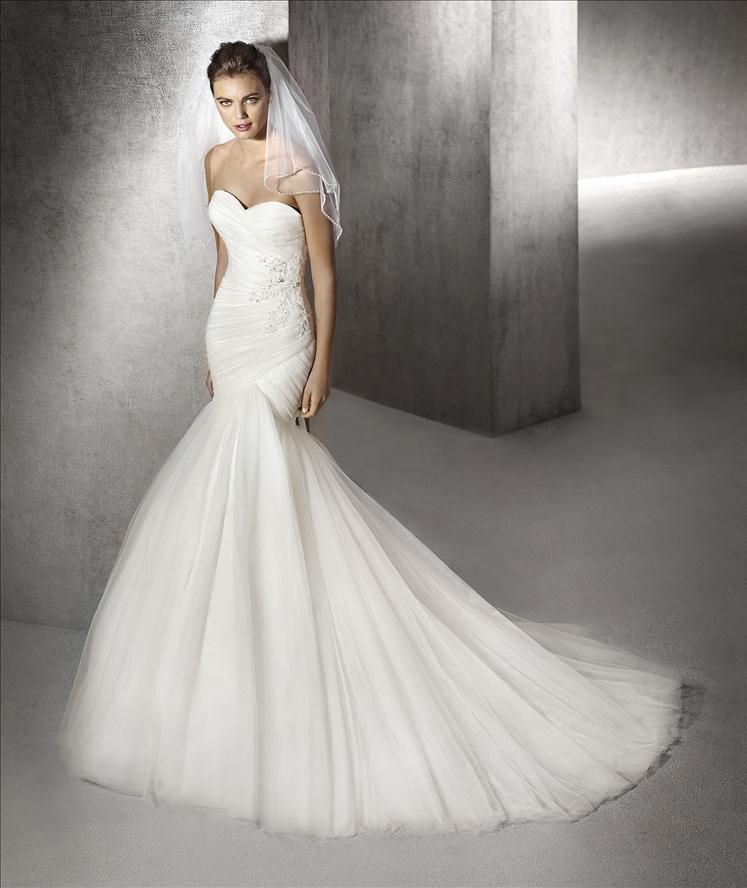 Saint patrick outlet pronovias