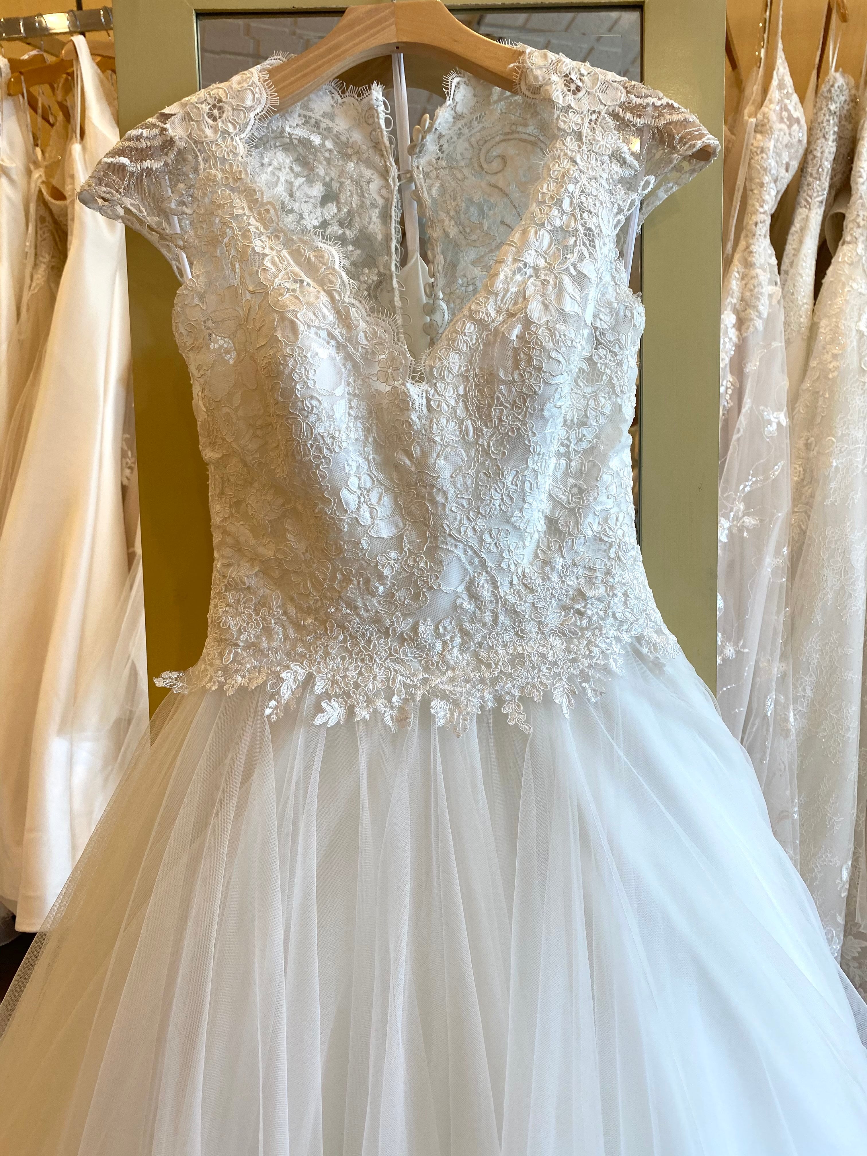 Allure bridal clearance 9162